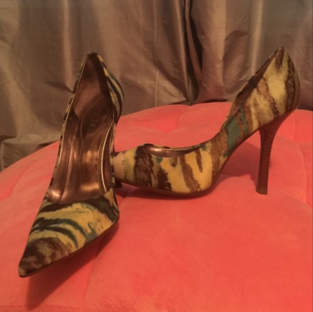 Guess satin heels